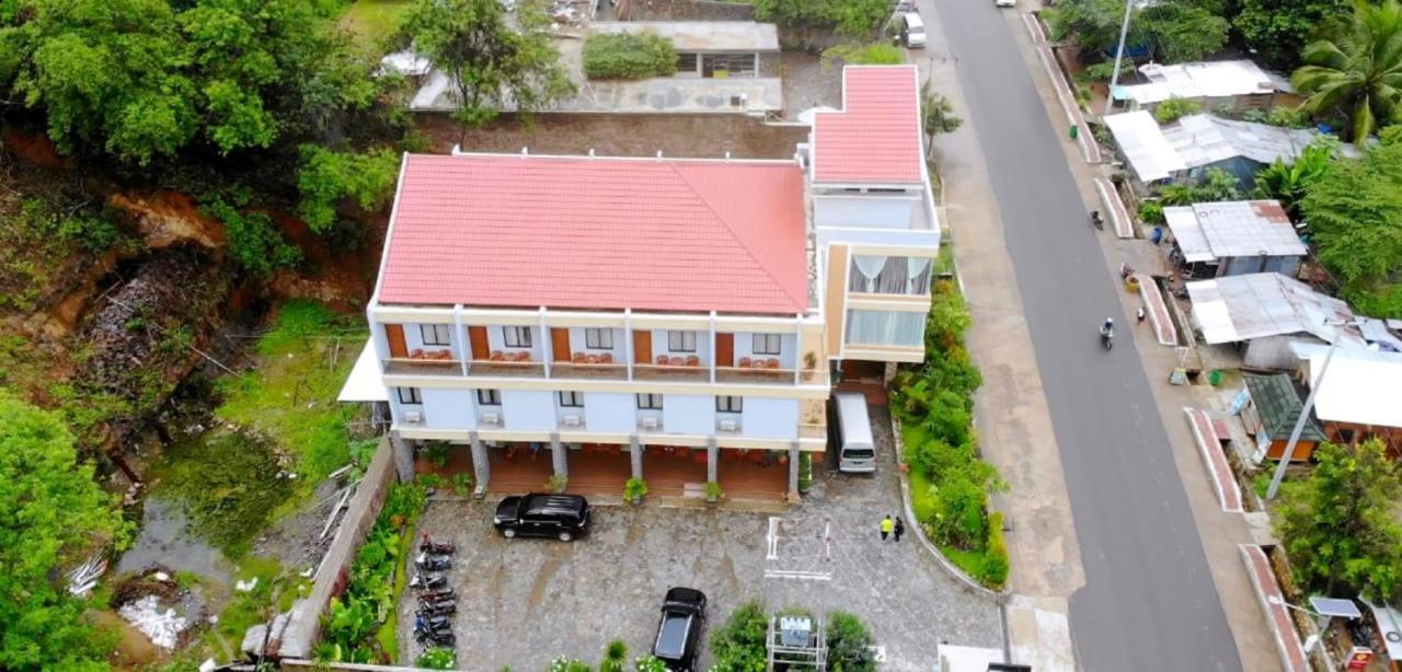 Kalton Hotel Labuan Bajo Ngoại thất bức ảnh